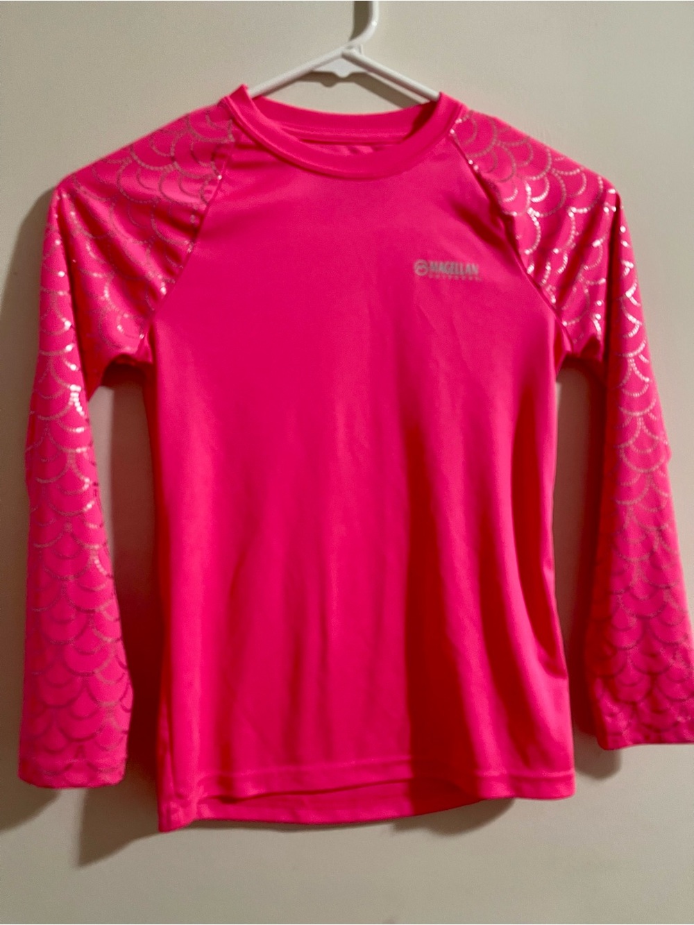 Magellan Outdoors Hot Pink Long Sleeve Performance Rash Guard